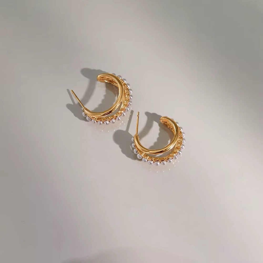 18K Gold Plated Pearl Hoop Earrings - Picture 3 of 8